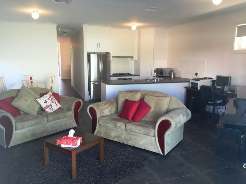 24 Birdwood Road, Greenacres SA 5086