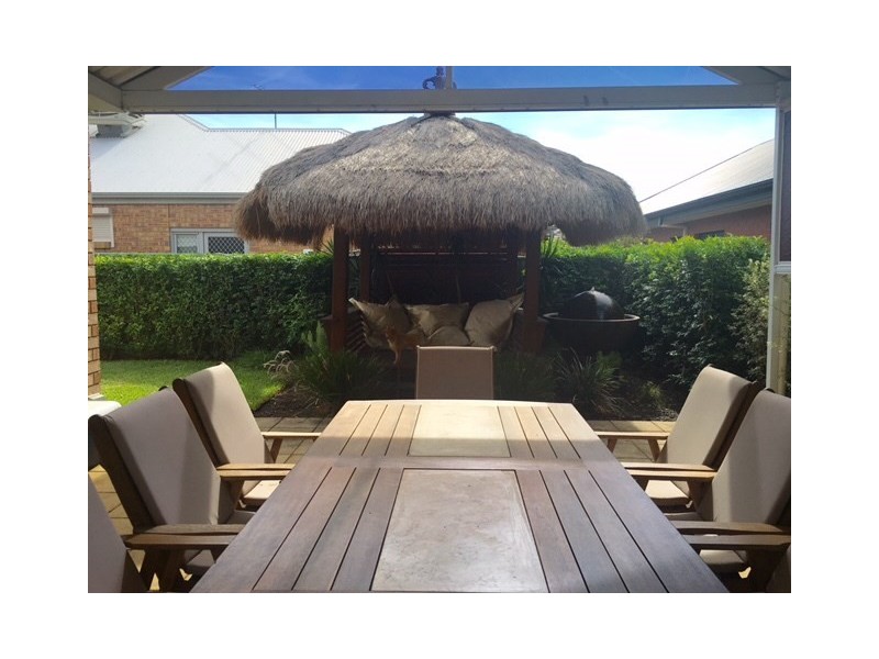 10 AVOCET Drive, Mawson Lakes SA 5095