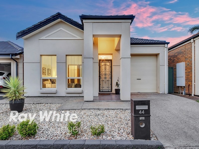 44 Mallard Crescent, Mawson Lakes SA 5095