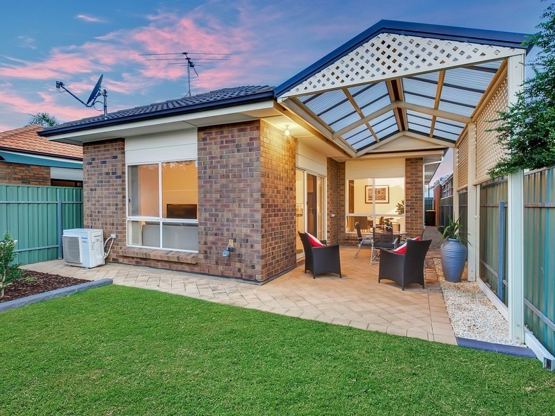 44 Mallard Crescent, Mawson Lakes SA 5095