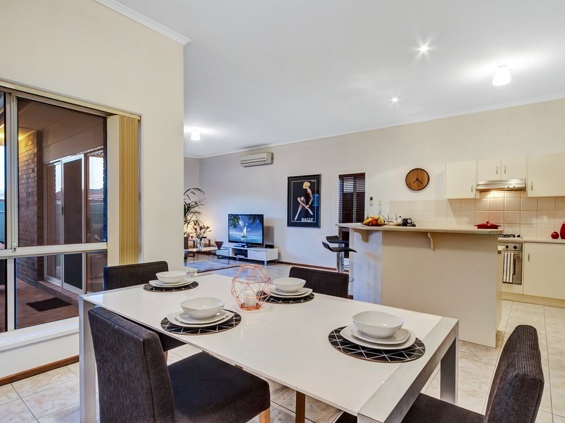 44 Mallard Crescent, Mawson Lakes SA 5095