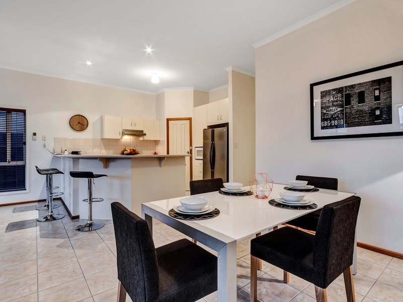 44 Mallard Crescent, Mawson Lakes SA 5095