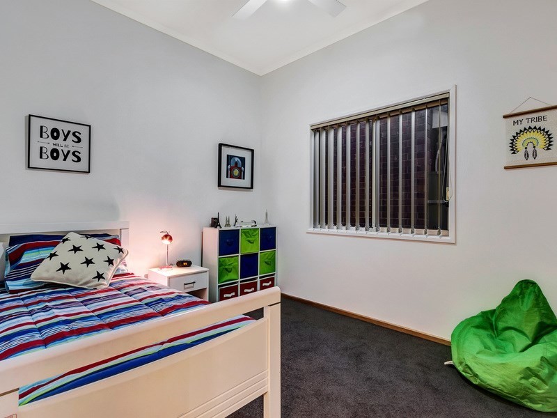 44 Mallard Crescent, Mawson Lakes SA 5095