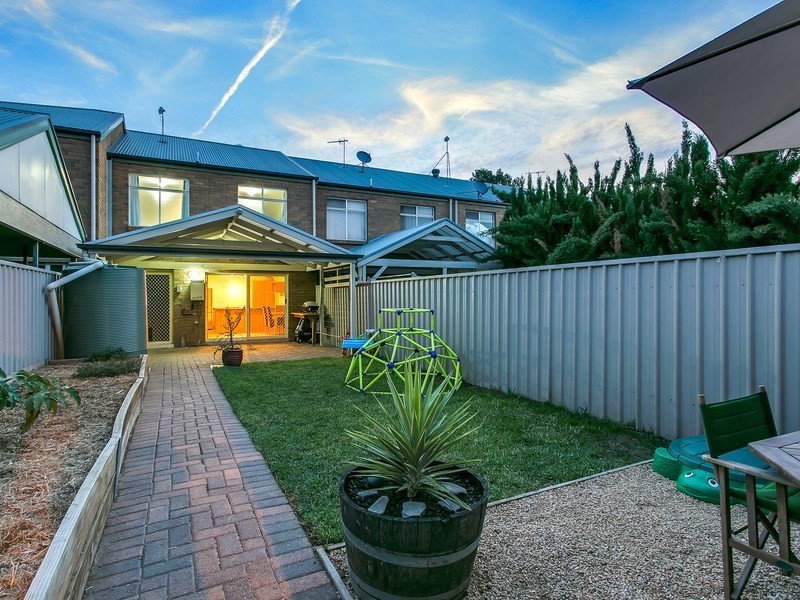 34 Sir Ross Smith Boulevard, Oakden SA 5086