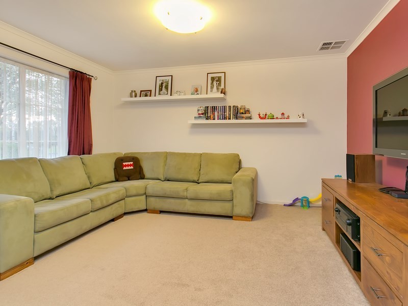 34 Sir Ross Smith Boulevard, Oakden SA 5086