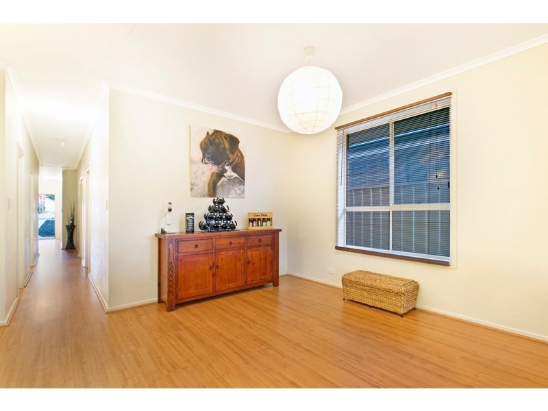 4b Melrose Avenue, Clearview SA 5085