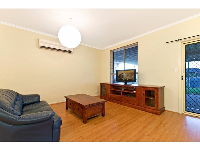 4b Melrose Avenue, Clearview SA 5085