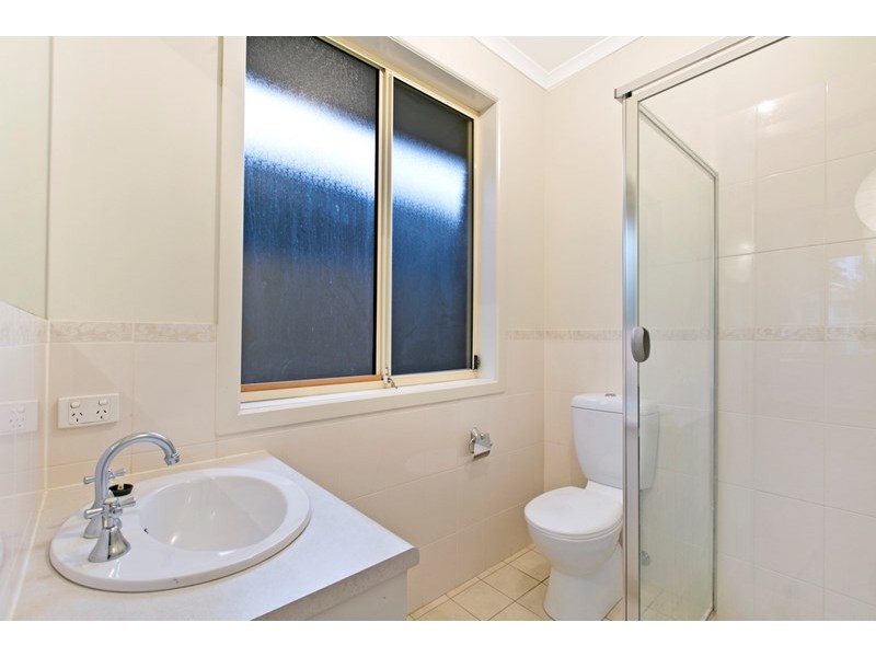 4b Melrose Avenue, Clearview SA 5085