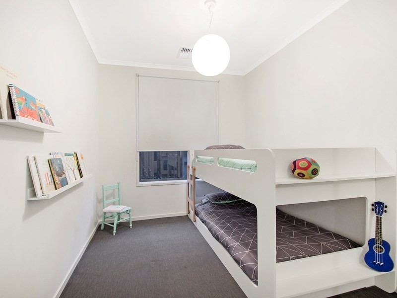 3 Ayredale Avenue, Clearview SA 5085