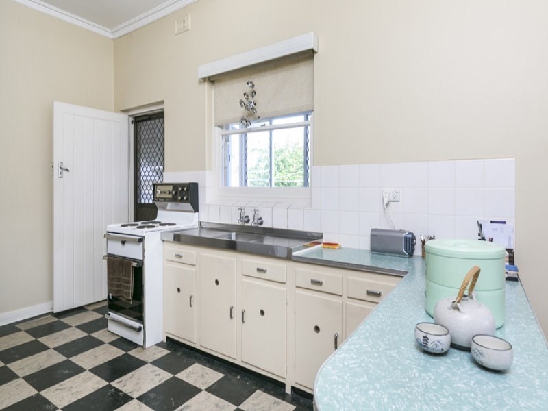 23 Benjamin Street, Hampstead Gardens SA 5086