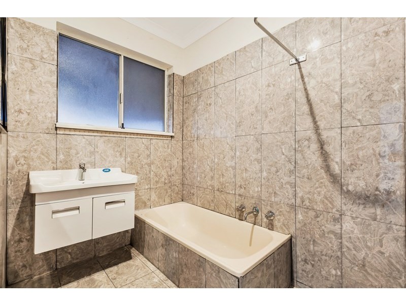 311 Wright Road, Valley View SA 5093