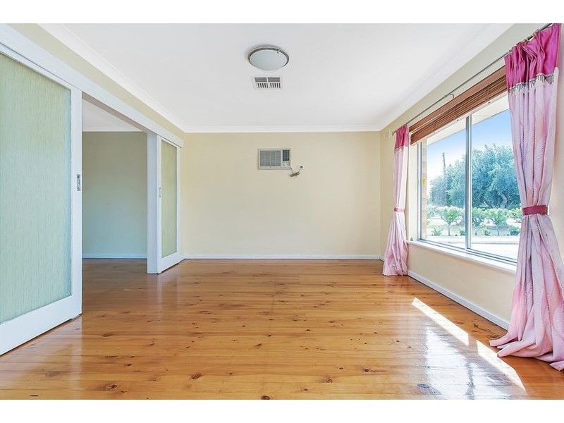 32 Avenue Road, Paradise SA 5075