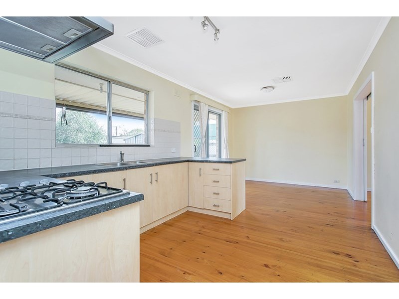 32 Avenue Road, Paradise SA 5075