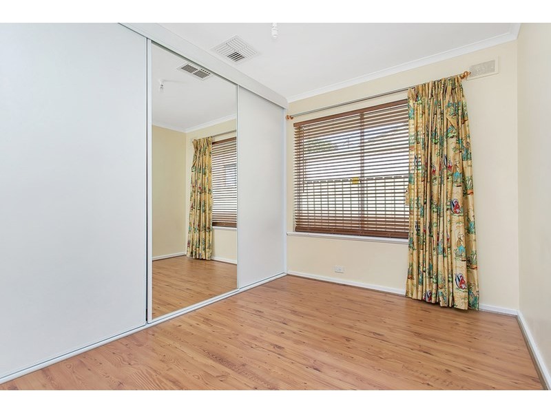 32 Avenue Road, Paradise SA 5075