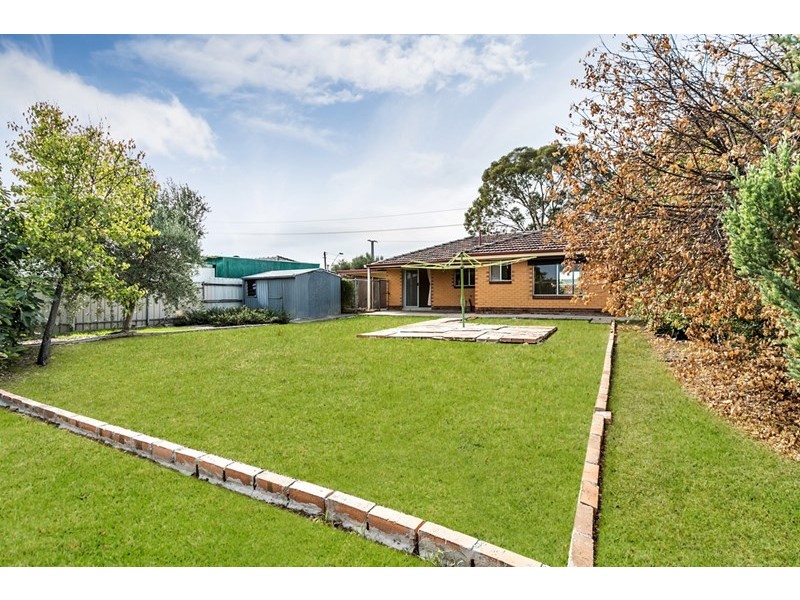 32 Avenue Road, Paradise SA 5075