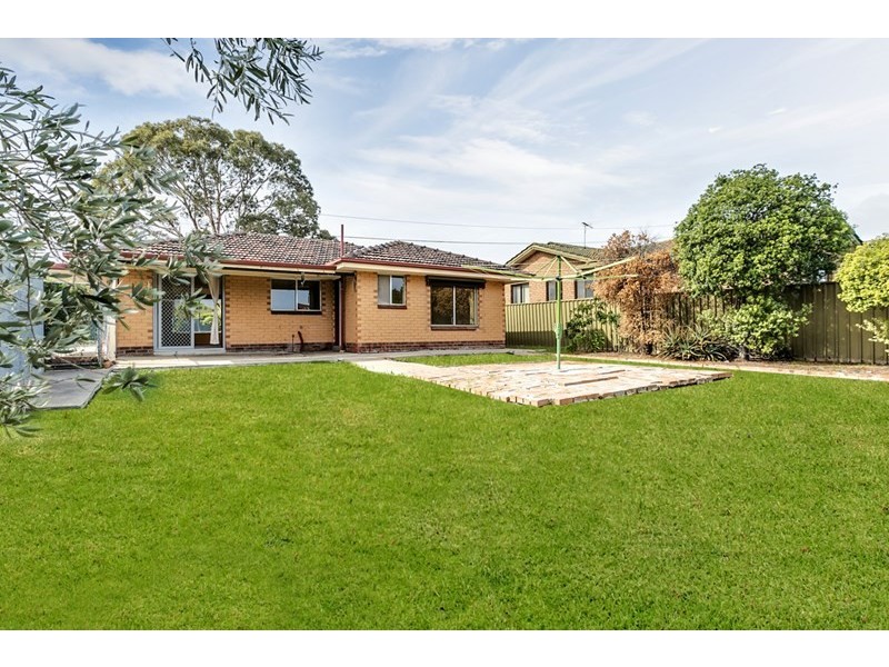 32 Avenue Road, Paradise SA 5075