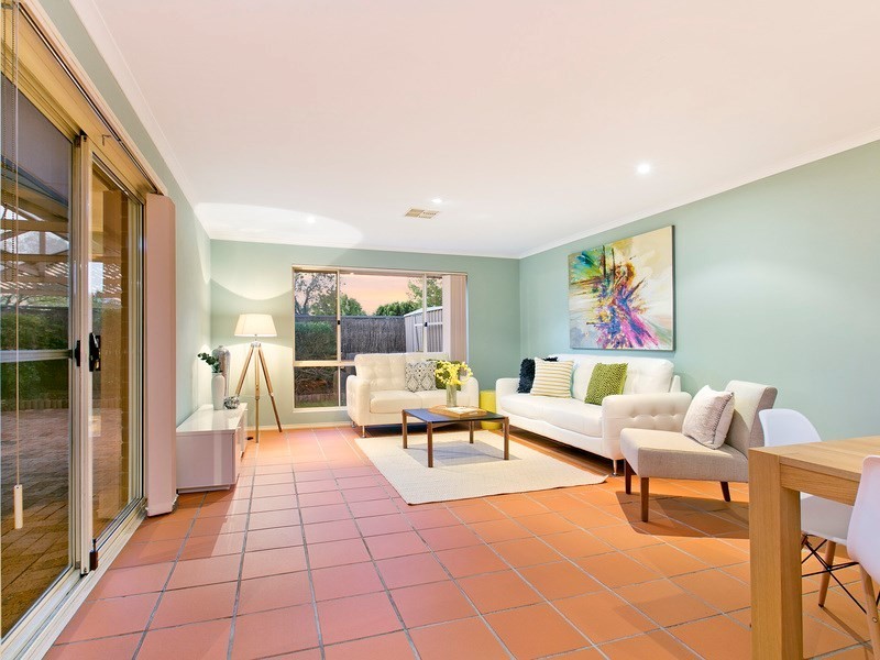 12 Greys Court, Oakden SA 5086