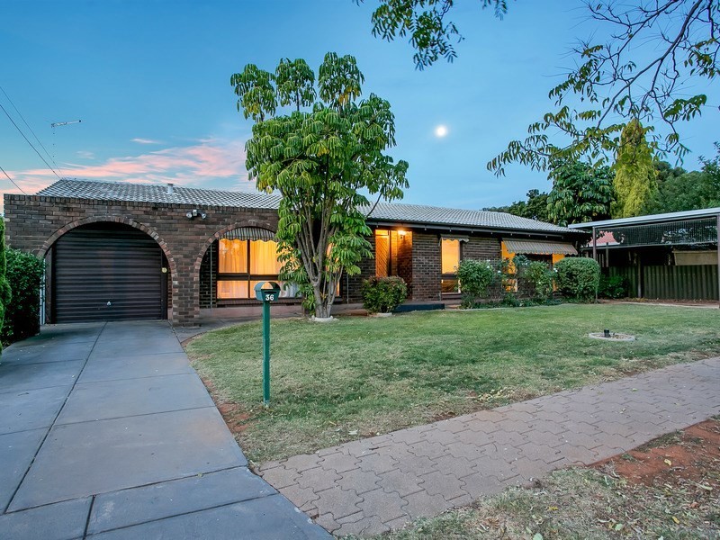 36 Buckingham Drive, Salisbury East SA 5109