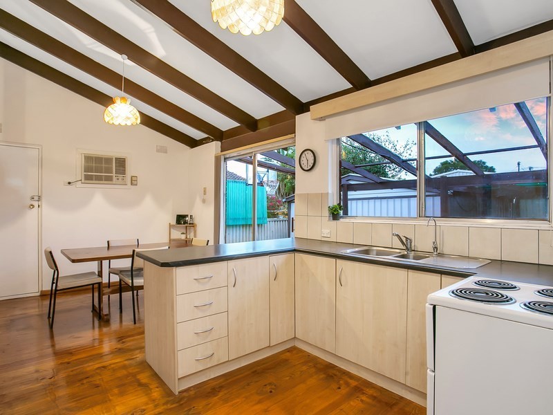 36 Buckingham Drive, Salisbury East SA 5109