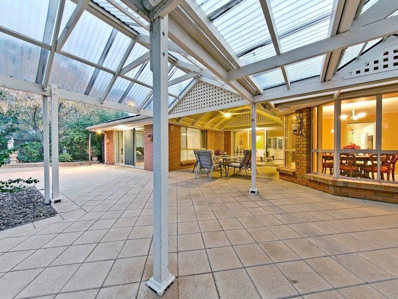 9 Seville Place, Golden Grove SA 5125