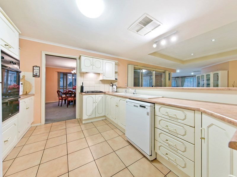 9 Seville Place, Golden Grove SA 5125