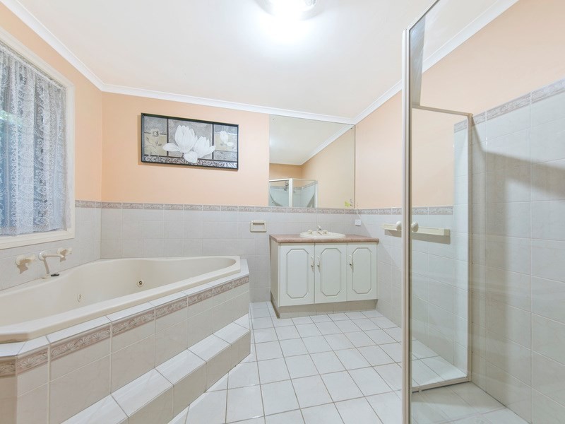 9 Seville Place, Golden Grove SA 5125