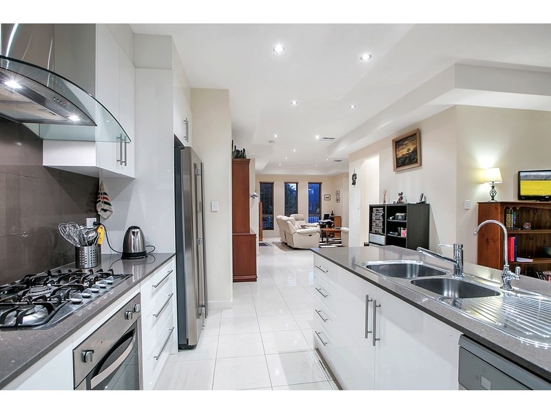 40 Harvey Circuits, Mawson Lakes SA 5095