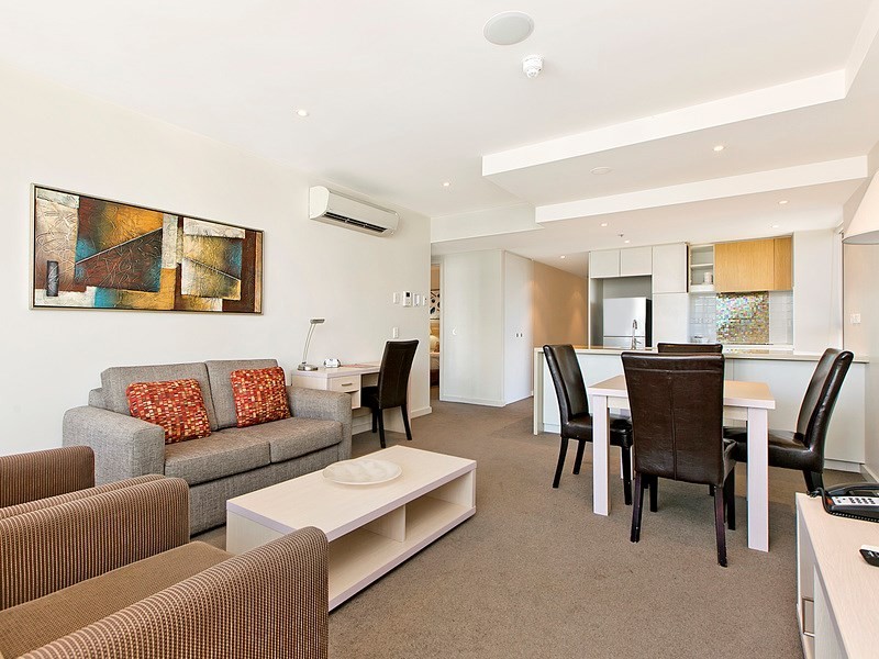 1702/10 Balfours Way, Adelaide SA 5000