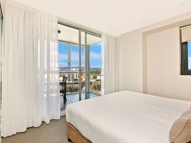 1702/10 Balfours Way, Adelaide SA 5000