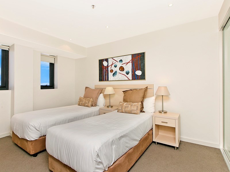 1702/10 Balfours Way, Adelaide SA 5000