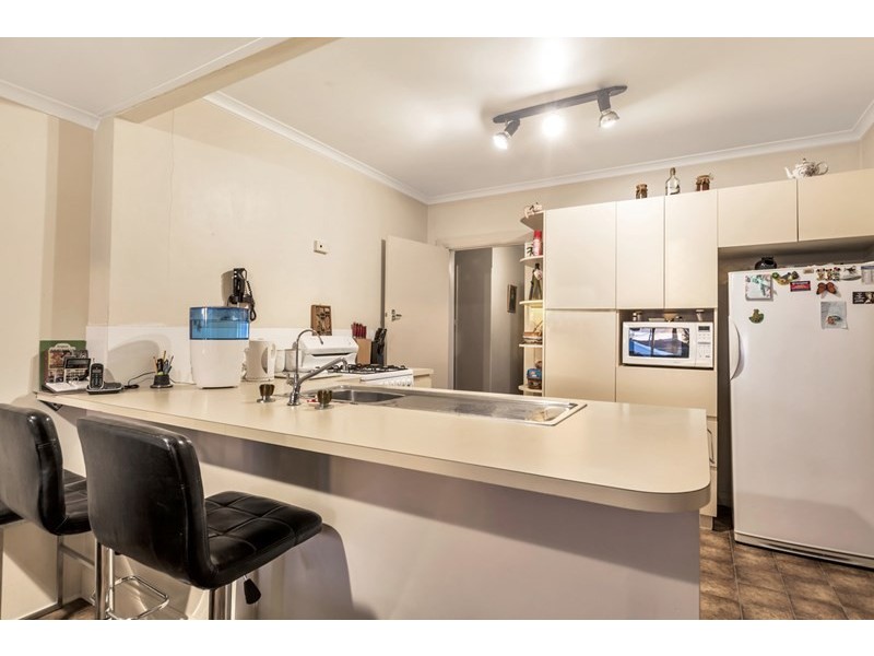 7 Guildford Street, Clearview SA 5085