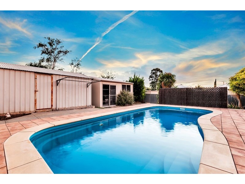 7 Guildford Street, Clearview SA 5085