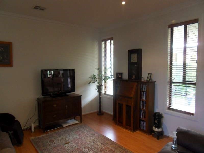 29 Cascade Drive, Mawson Lakes SA 5095