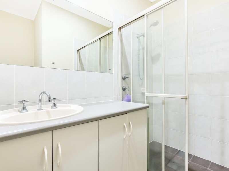 264a Hampstead Road (Facing Chaucer St), Clearview SA 5085