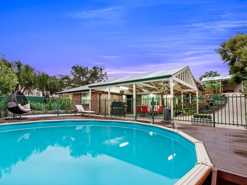 10 Jacquard Court, Greenwith SA 5125