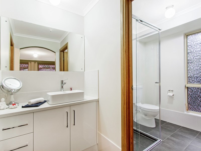 10 Jacquard Court, Greenwith SA 5125