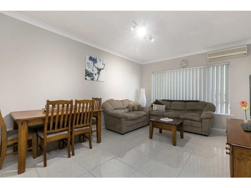 16/11-15 OG Road, Klemzig SA 5087
