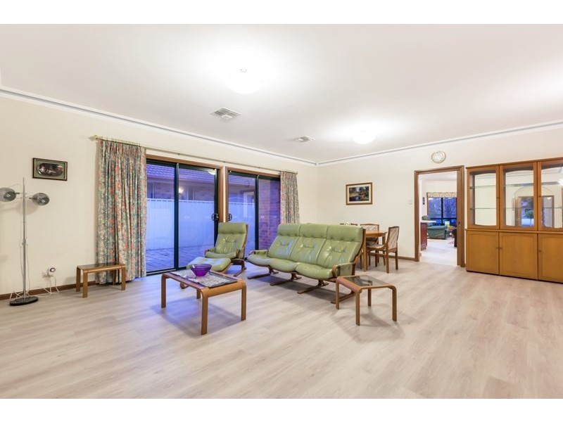 22 Jordan Street, Valley View SA 5093