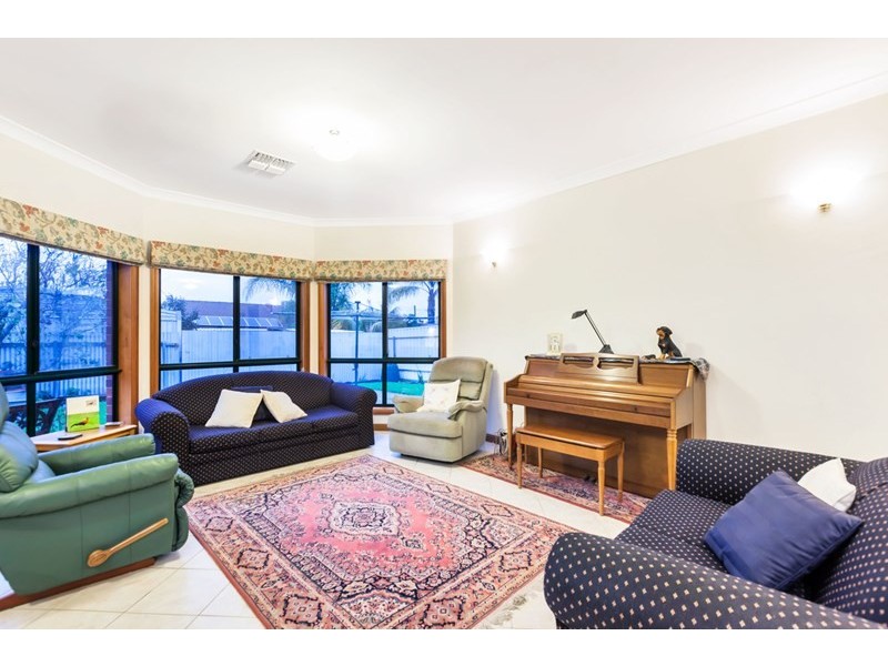 22 Jordan Street, Valley View SA 5093