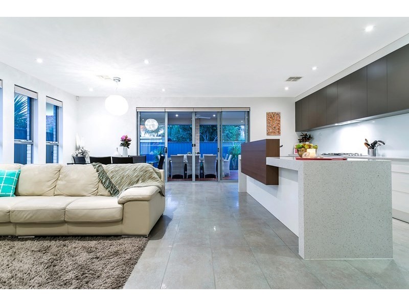 53 Frobisher Avenue, Flinders Park SA 5025