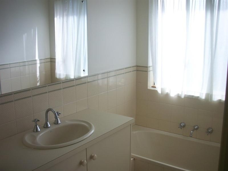 30 Attingham Crescent, Oakden SA 5086