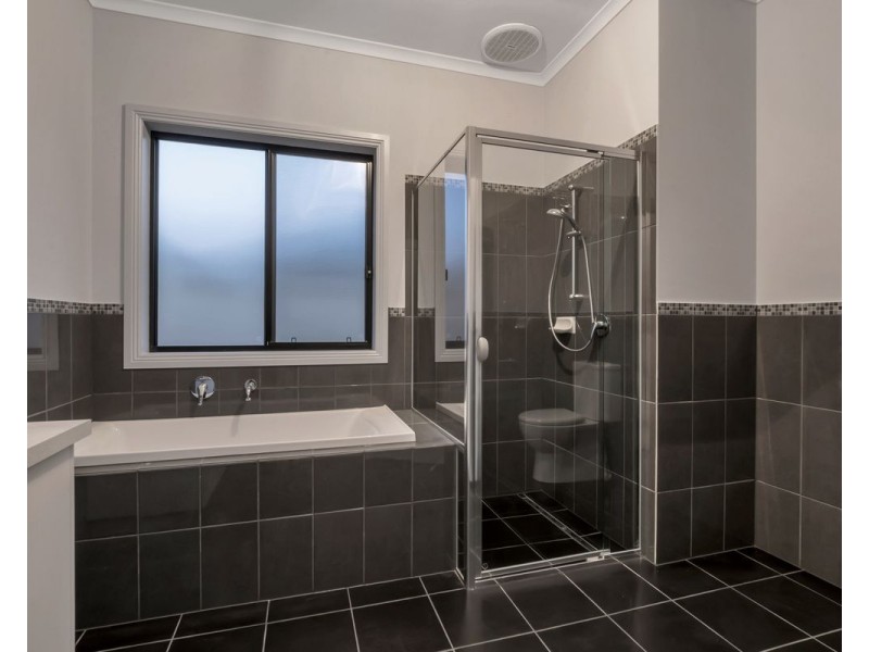 12 Berryman Street, Greenacres SA 5086