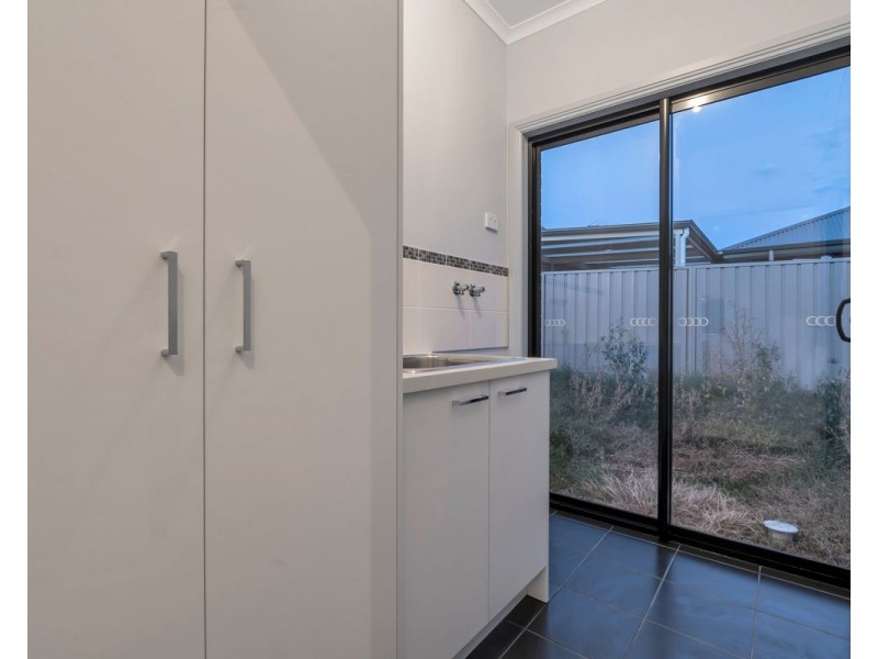 12 Berryman Street, Greenacres SA 5086