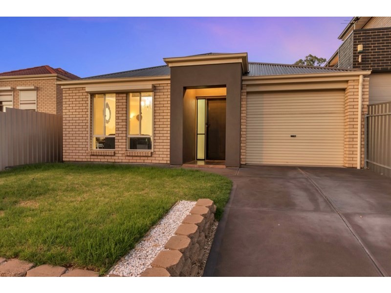 2A Down Drive, Valley View SA 5093