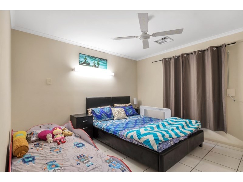 2A Down Drive, Valley View SA 5093