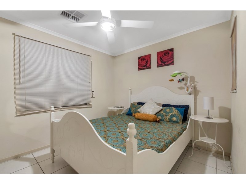 2A Down Drive, Valley View SA 5093