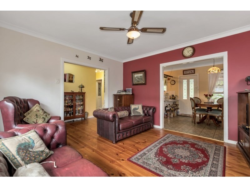 90 Walkleys Road, Valley View SA 5093