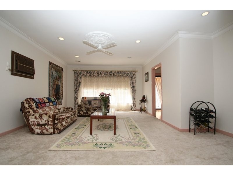 4 Shepherd Street, Ridgehaven SA 5097