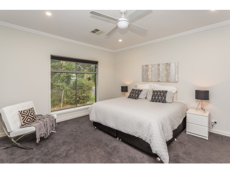1/2 Casemate Street, Highbury SA 5089