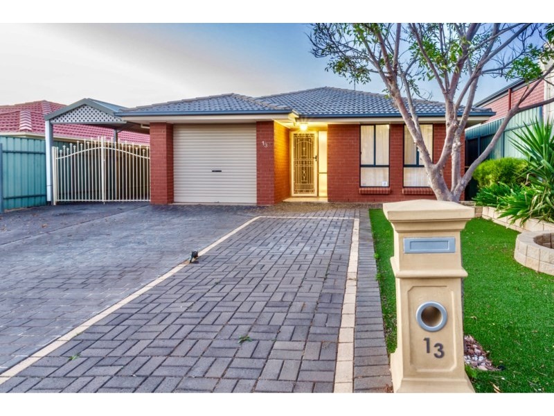 13 Sandstone Avenue, Walkley Heights SA 5098